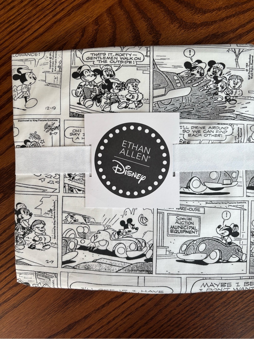 Disney Ethan Allen Crib Sheet Mickey Comic Strip Baby Toddler Discontinued Rare